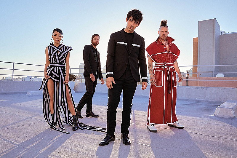 米ファンク・ポップ・バンドDNCE、最新EPが日本限定CDとなって発売決定