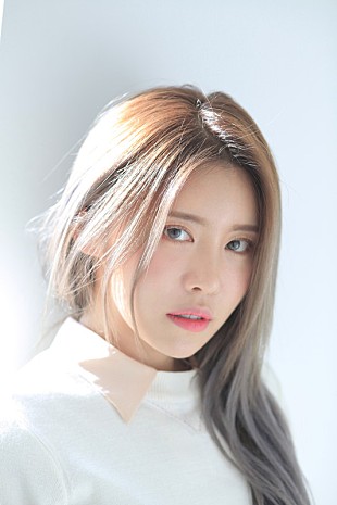 「【K STORM】BTSのSUGAも実力を認めたシンガーソングライター、SURAN（スラン）の挑戦…日韓音楽コミュニケーター筧真帆が韓国音楽の新鋭を紹介」