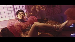 「水曜日のカンパネラ、かぐや姫の竹の中での世界を表現した新曲MV公開」