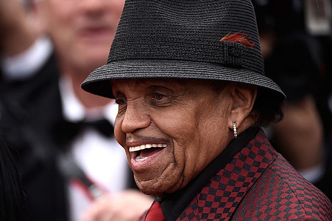 「ジャクソン・ファミリーの父、ジョー・ジャクソンが89歳で死去」1枚目/1