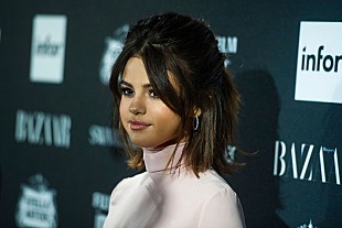 「セレーナ・ゴメス、コーチ2018年秋冬キャンペーンの写真が公開」