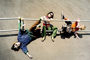 「Tempalay、サポートメンバーAAAMYYYが正式加入　新MV「SONIC WAVE」公開」