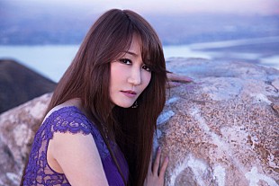 「変わらぬ美貌と声に注目、浜田麻里のニューアルバム『Gracia』からミュージックビデオ「Black Rain」完成」