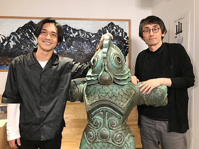 「関ジャニ∞錦戸亮×吉田大八監督、居酒屋で映画『羊の木』を語る」1枚目/2