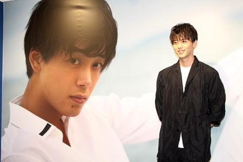 「竹内涼真、写真集の出来に「自信はあります」　“ギャランドゥ”も披露「そらなくてよかった」」1枚目/1