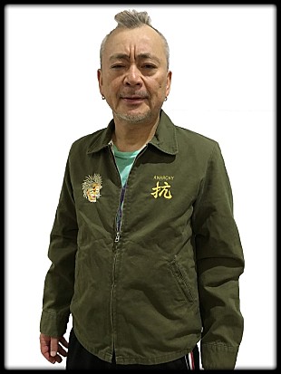 「亜無亜危異×RUDE GALLERY、結成40周年を記念したコラボジャケットが完成」