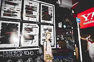 「ケンドリック・ラマー、渋谷の街中にも来日へ向けた強烈メッセージ広告」