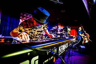 「H ZETTRIOが独創的なアレンジで名曲をカバーする音楽番組がスタート」