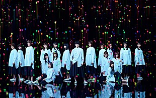 「欅坂46、7thシングル『アンビバレント』ジャケット＆アーティスト写真公開」