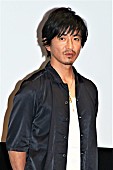 「木村拓哉、二宮和也に「敵対の意識はなかった」　二宮は「共演できる衝撃がすごすぎた」」1枚目/1