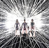 Perfume「【ビルボード】Perfume『Future Pop』が80,655枚でサザン3連覇を阻み週間アルバム・セールス首位」1枚目/1