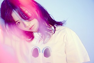 「當山みれい、KREVA「音色」のアンサーソング「音色 Regards」MV公開」