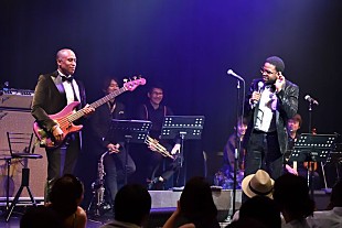 「アリ・シャヒード・ムハマドとエイドリアン・ヤングによる&quot;ザ・ミッドナイト・アワー&quot;　初来日公演初日をレポート」