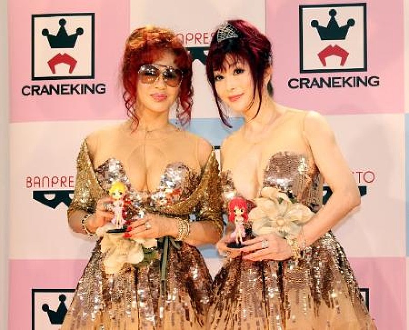 「叶姉妹、自分たちのフィギュア完成に喜び 「素晴らしい再現率でびっくりしました」」1枚目/1