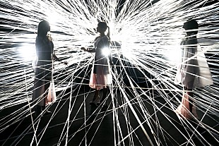「Perfume、全国ツアー追加公演＆FC限定カウントダウンライブ開催決定」