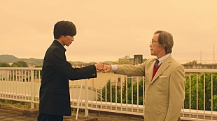 「GReeeeN、新曲「贈る言葉」MVに志尊淳＆武田鉄矢が出演」