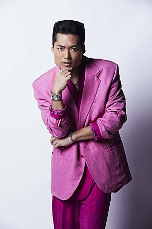 「三代目JSB登坂広臣&amp;ELLYが完全プロデュース、八木将康（劇団EXILE）がCRAZY四角形として歌手デビュー決定」