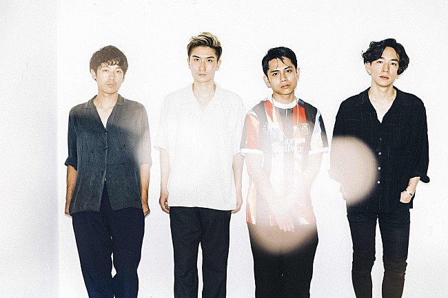 「福岡発バンドAttractions、1stアルバム『DISTANCE』リリース決定」1枚目/1