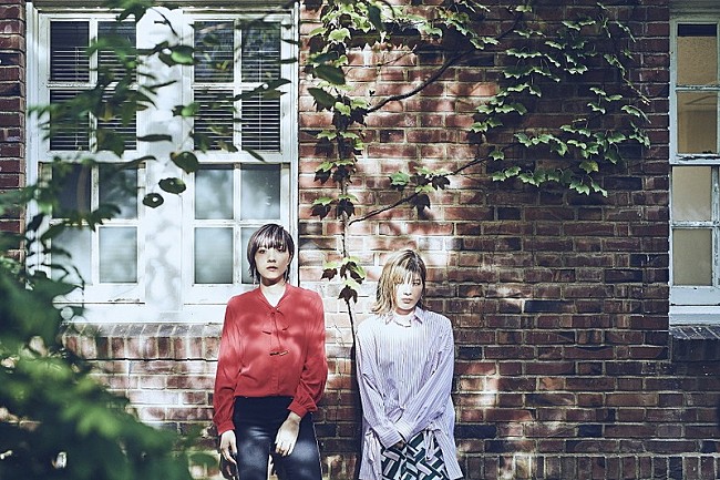 「ハルカトミユキ、新曲「17才」テレビアニメ『色づく世界の明日から』OP ver.のMV公開」1枚目/2