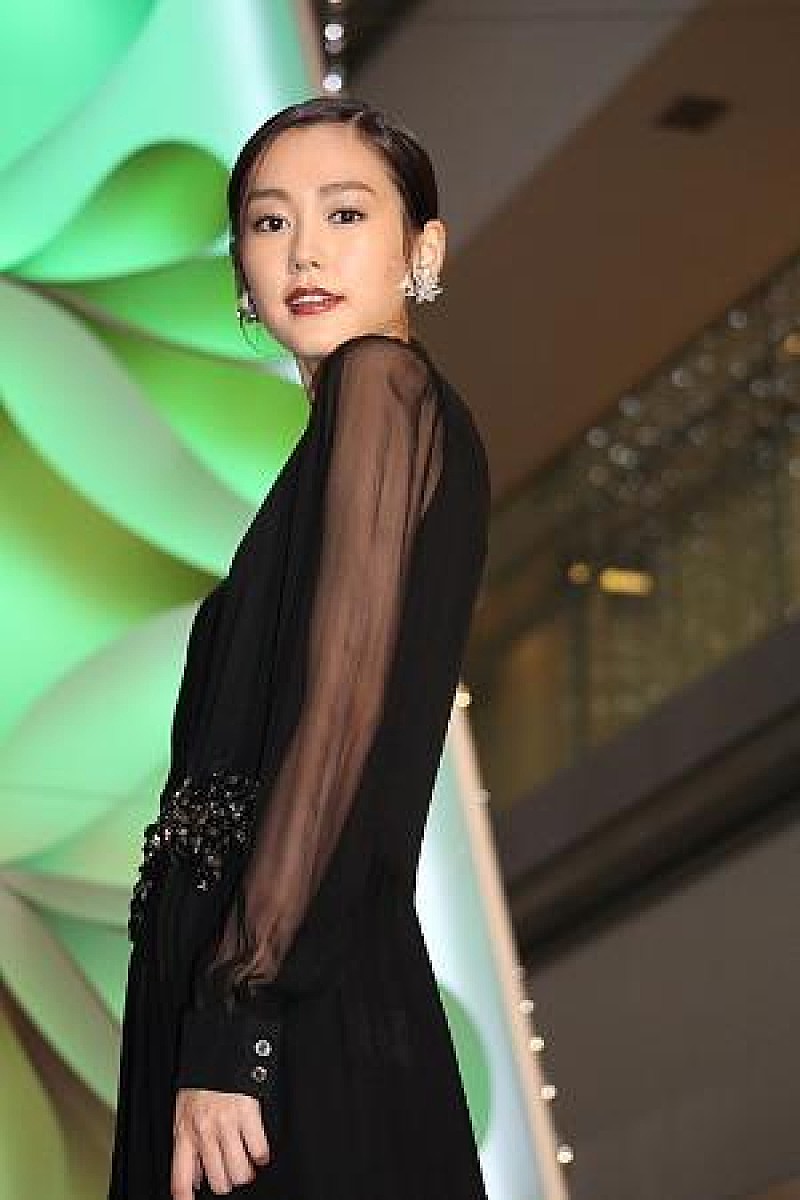 「“新婚”桐谷美玲、クリスマスの予定は「まだ…」　２０１８年は「新たなスタ－トの年だった」」1枚目/1