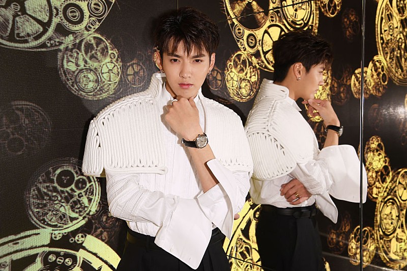 「クリス・ウー、ソロ・デビューAL収録曲が米iTunesチャート上位を独占するもニールセンが調査中」1枚目/1