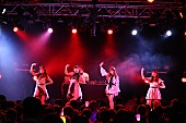 ９ｎｉｎｅ「【ライブ写真公開】パフォーマンスガールズユニット、9nineが人気DJ“DE DE MOUSE”とのコラボステージを披露」1枚目/3