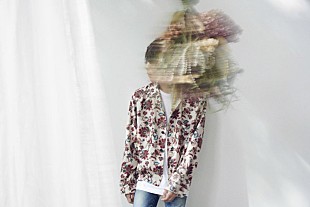 「カラオケ年間ランキング1位「シャルル」でお馴染み、バルーンこと須田景凪が初のアーティスト写公開」