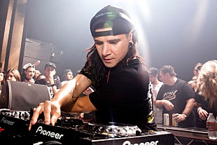 「スクリレックス、トラヴィス・スコットの大ヒット曲「Sicko Mode」をリミックス」