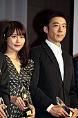 「高橋一生「いろんな人の人生を生きるのは面白い」　 有村架純と「ベストドレッサ－賞」の芸能部門受賞」1枚目/1