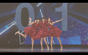 「Perfumeがドコモとコラボした最先端のカウントダウンライブをレポート」