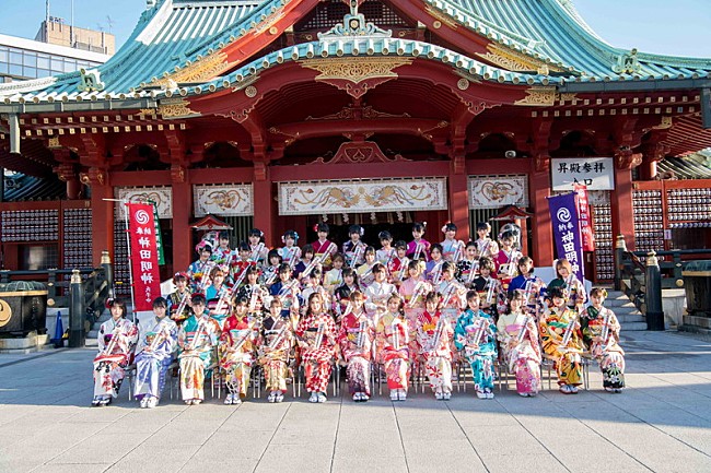 AKB48「荻野由佳らAKB48グループの新成人メンバー、神田明神で成人式」1枚目/12