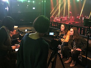 「グレタ・ヴァン・フリート、来日インタビューが2/11にWOWOWでオンエア」