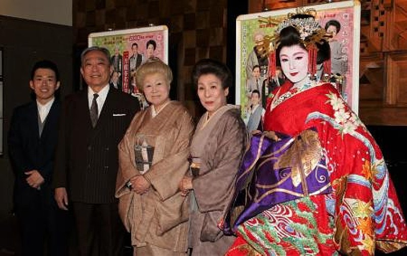 「藤原紀香、嵐の活動休止は「未来に向かっての発表…」　初の太夫役は「大好きなお役です」」1枚目/1