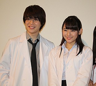 「西銘駿「浅川梨奈はいじめっ子！？」　「一緒に仕事をした次の日は寝込みます」」