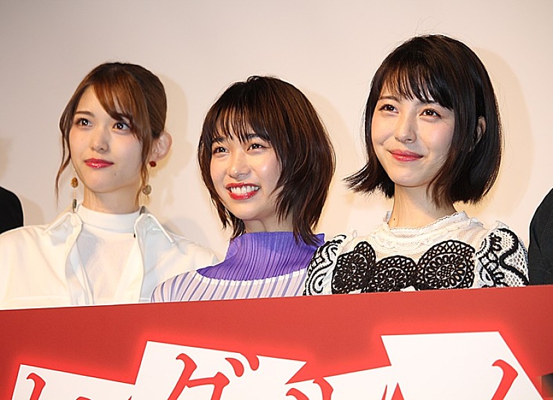 浜辺美波、乃木坂４６松村と並び「プレッシャ－でした」　 “アイドル対決”で苦手なダンスにも挑戦 