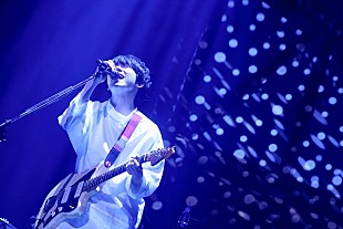 「sumika『Chime』ツアー開幕、初日武道館公演で1万人を魅了」