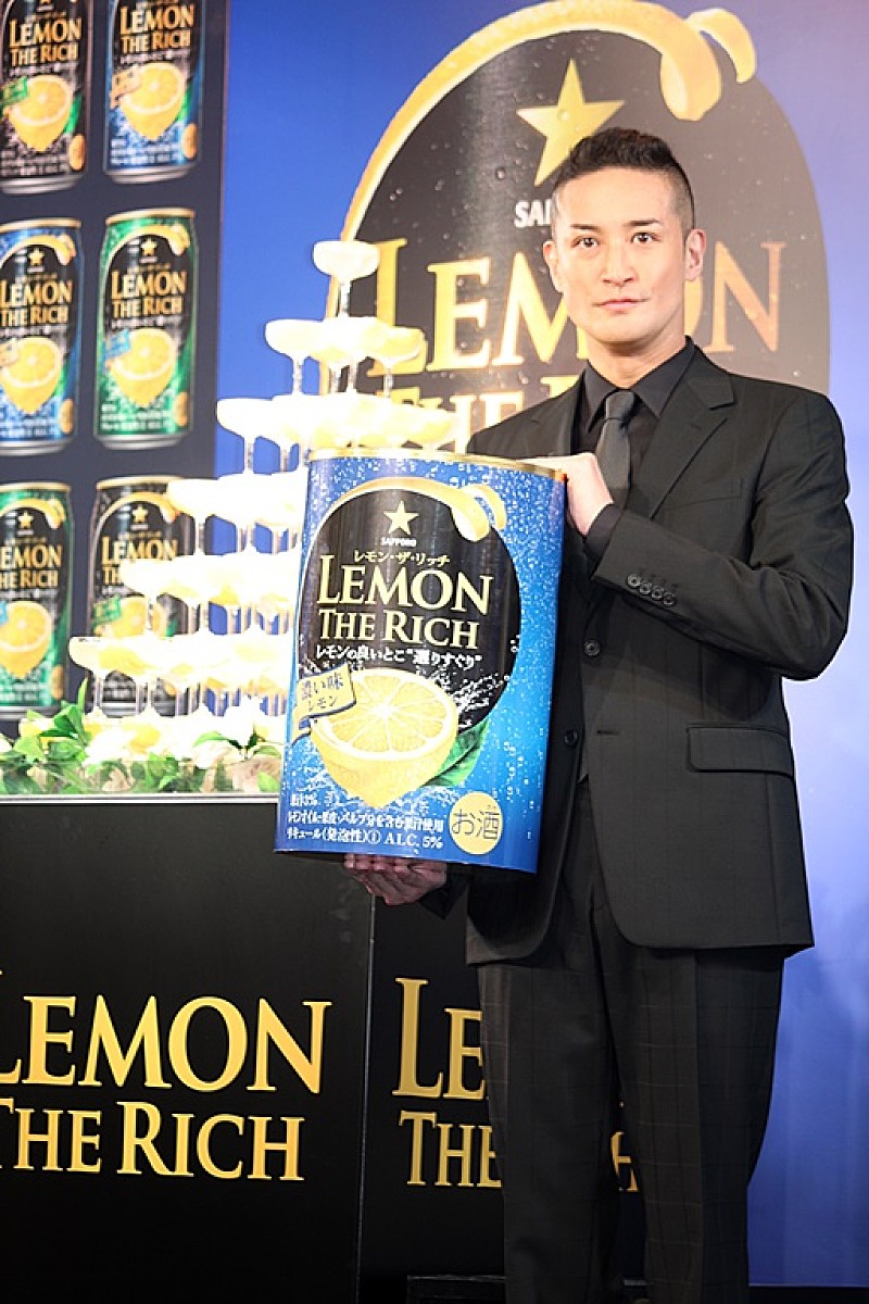 「松岡昌宏、新レモンサワ－のＣＭキャラに　お酒には「うるさい方だと思います」」1枚目/1