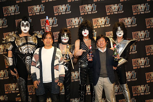 ＫＩＳＳ「KISSの日本酒が登場、酒造メーカーと開発の本格的ROCK LEGENDS“酒”SERIESシリーズ始動」1枚目/7