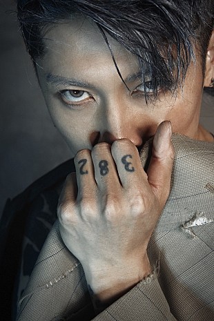 「MIYAVI、7月に3年ぶりのソロアルバム『NO SLEEP TILL TOKYO』発売」