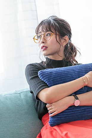 「話題の中国人美女、ロン・モンロウが大塚家具CMに出演＆新曲披露」