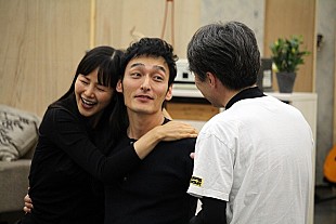 「草なぎ剛、舞台で犬役に挑戦　「ほぼしゃべらなくていい」」