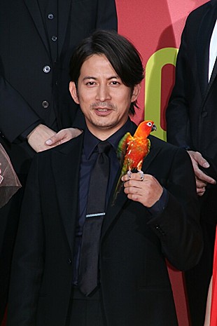 「岡田准一＆福士蒼汰「２人の夢がかないました」　 佐藤浩市ら豪華キャスト陣がレッドカ－ペットを歩く」