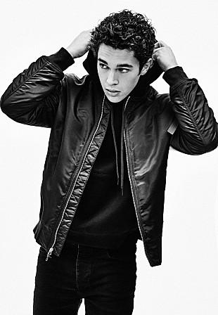 「オースティン・マホーン、10月に来日公演が決定　東京公演にはTravis Japanがゲスト出演」