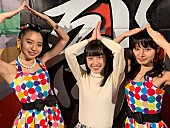 「WAY WAVEと加納エミリが“江ノ島爆走ギャルズ”結成、7インチ・シングルを緊急発売」1枚目/2