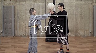 「ただなんとなく二人が会話しているトーク番組『A TALK』シリーズ、あっこゴリラとZiNEZ a.k.a KAMIKAZEが登場」