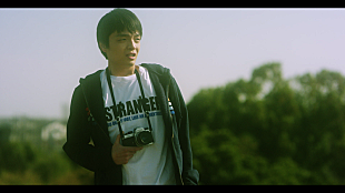 「the pillows、30周年記念映画『王様になれ』追加出演キャスト＆場面写真解禁」