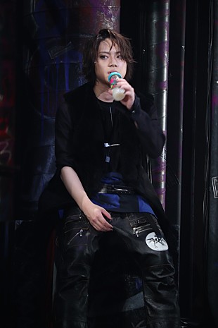 「佐藤流司「ロミジュリだけどロミジュリじゃない」　仲万美とのダンスに「次元が違い過ぎる」」