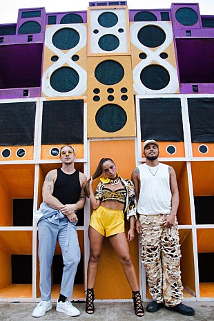 「メジャー・レイザー×アニッタ、新曲「Make It Hot」をリリース」