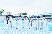 M!LK「M!LKがずぶ濡れ＆海辺でダンス、「かすかに、君だった。」MV公開」1枚目/1