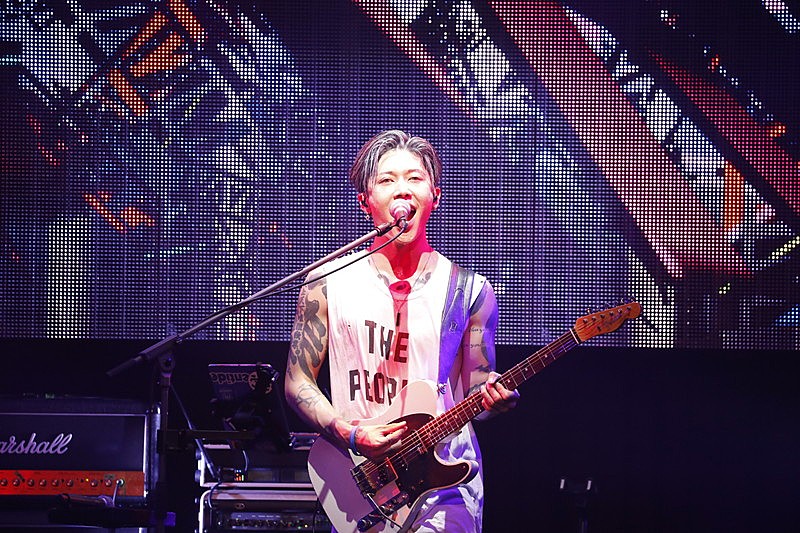 MIYAVI「」2枚目/17